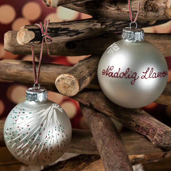 Welsh Christmas Tree Decoration "Nadolig Llawen" - Image 3