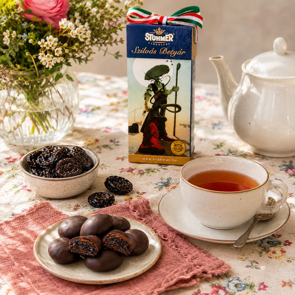 Szilvás Betyár 220g - Chocolate Covered Prunes - Image 3
