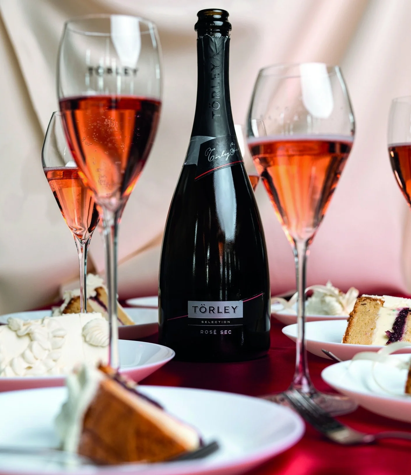 TĂRLEY Selection RosĂ© Sec Sparkling Wine - Image 3